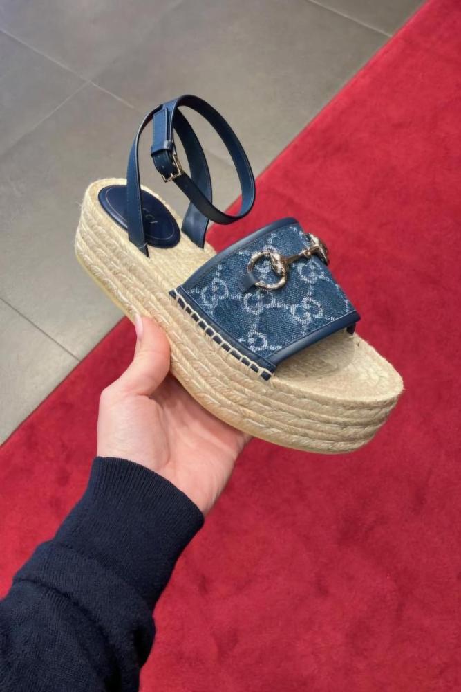 فلات قوتشي  Gucci