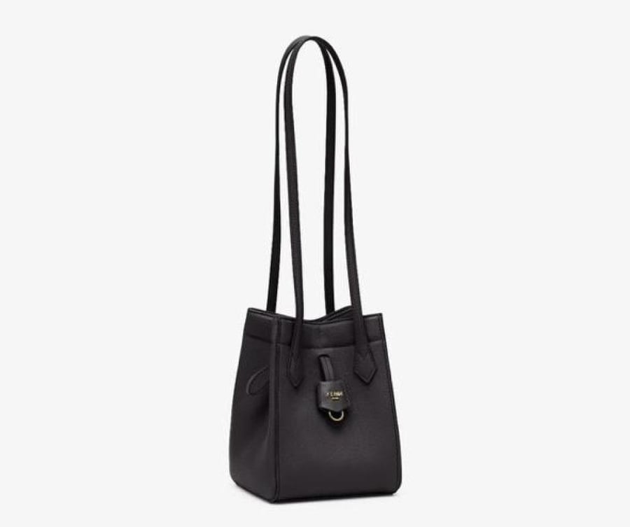 فندي  FENDI