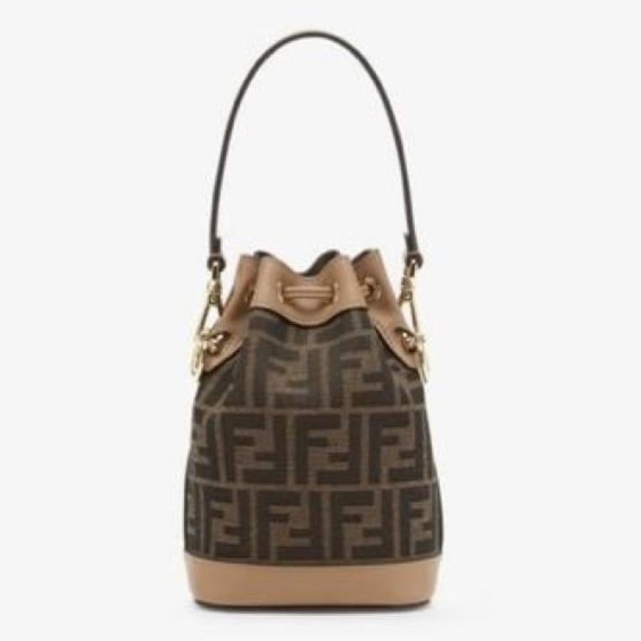فندي بوكيت  FENDI