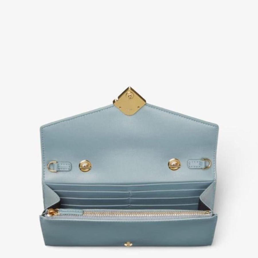 فندي  FENDI