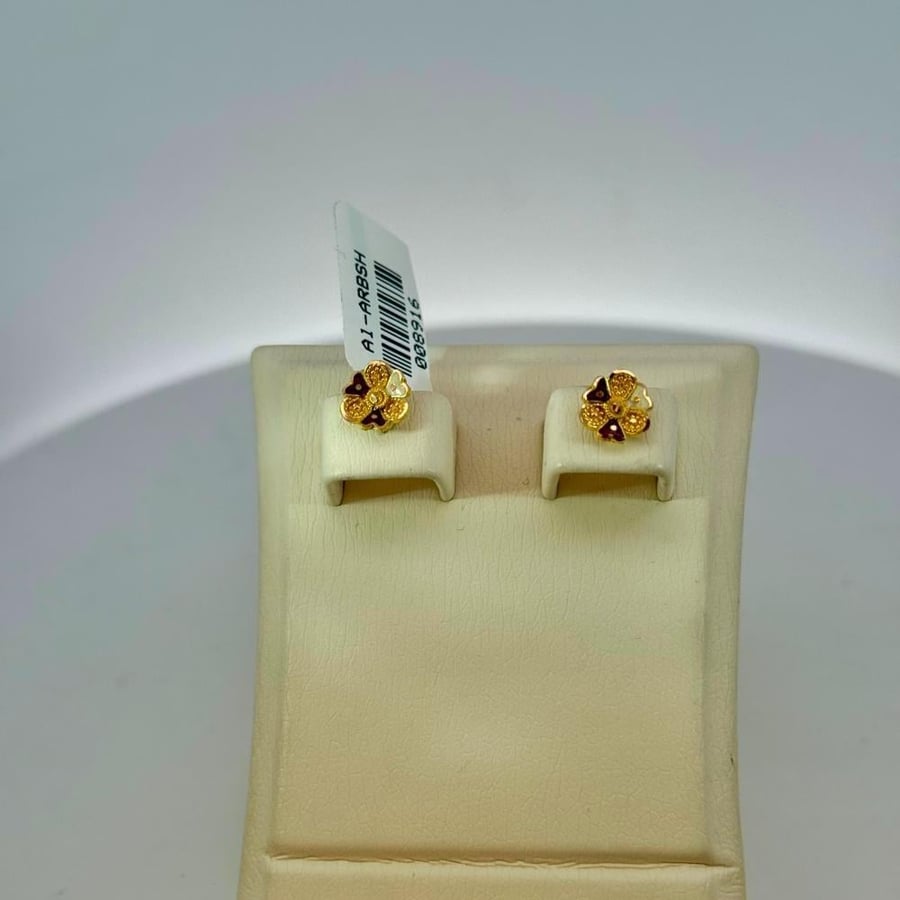 سوكيت - حلق تصميم هندي ناعم يومي ذهب عيار 21 الوزن 1.68 جرام