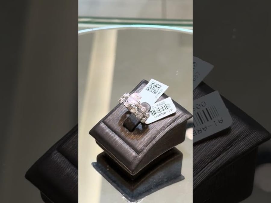 سويكت - خاتم شبكه تونز الماس تصميم اميرلد باقيت فخم 0.67 قيراط بنقاوه SI ولون G-H و 3.82 ذهب عيار 18