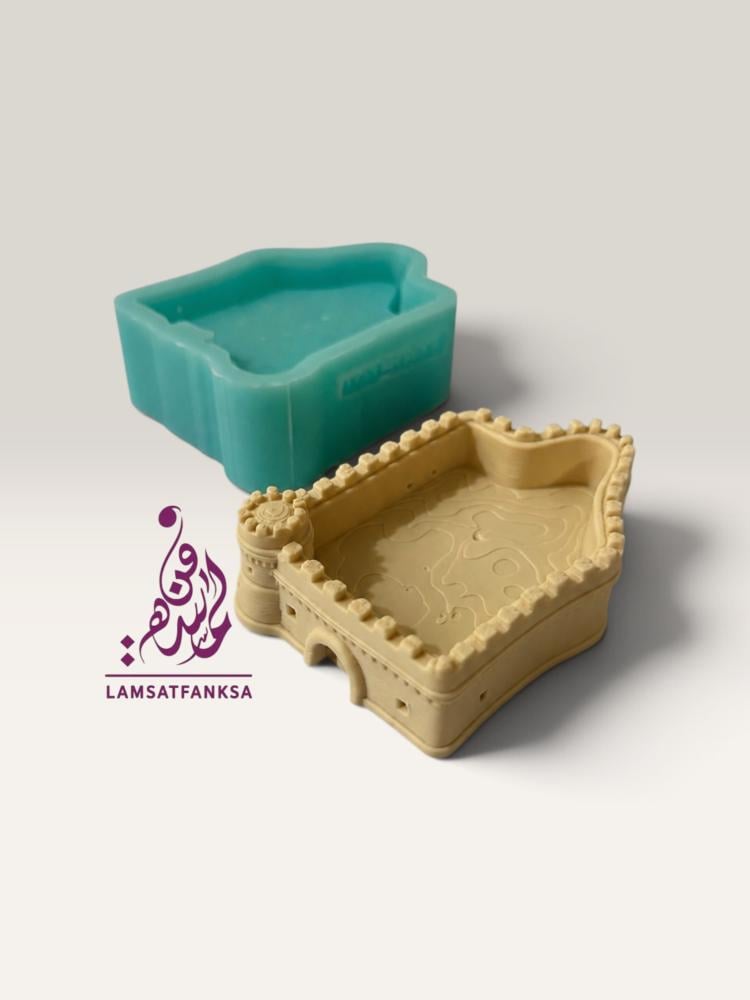 قالب قلعة المصمك