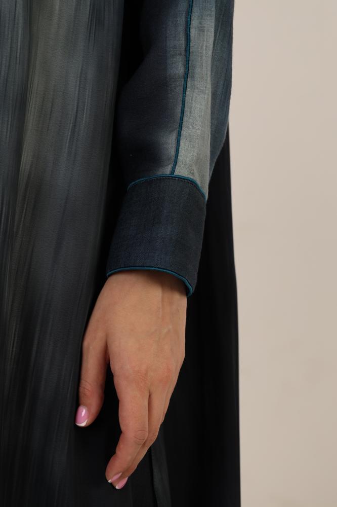 Blue ombré abaya with chiffon floral overlay and piping cuffs