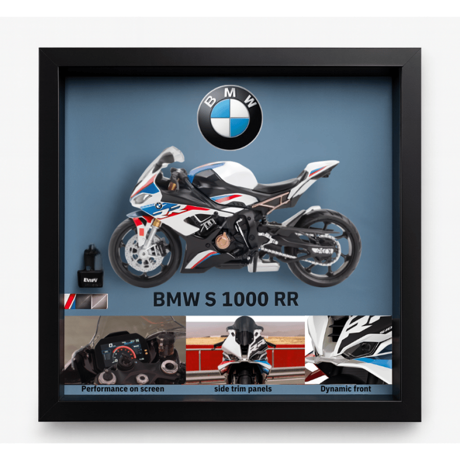 لوحة مجسم BMW S1000RR ابيض