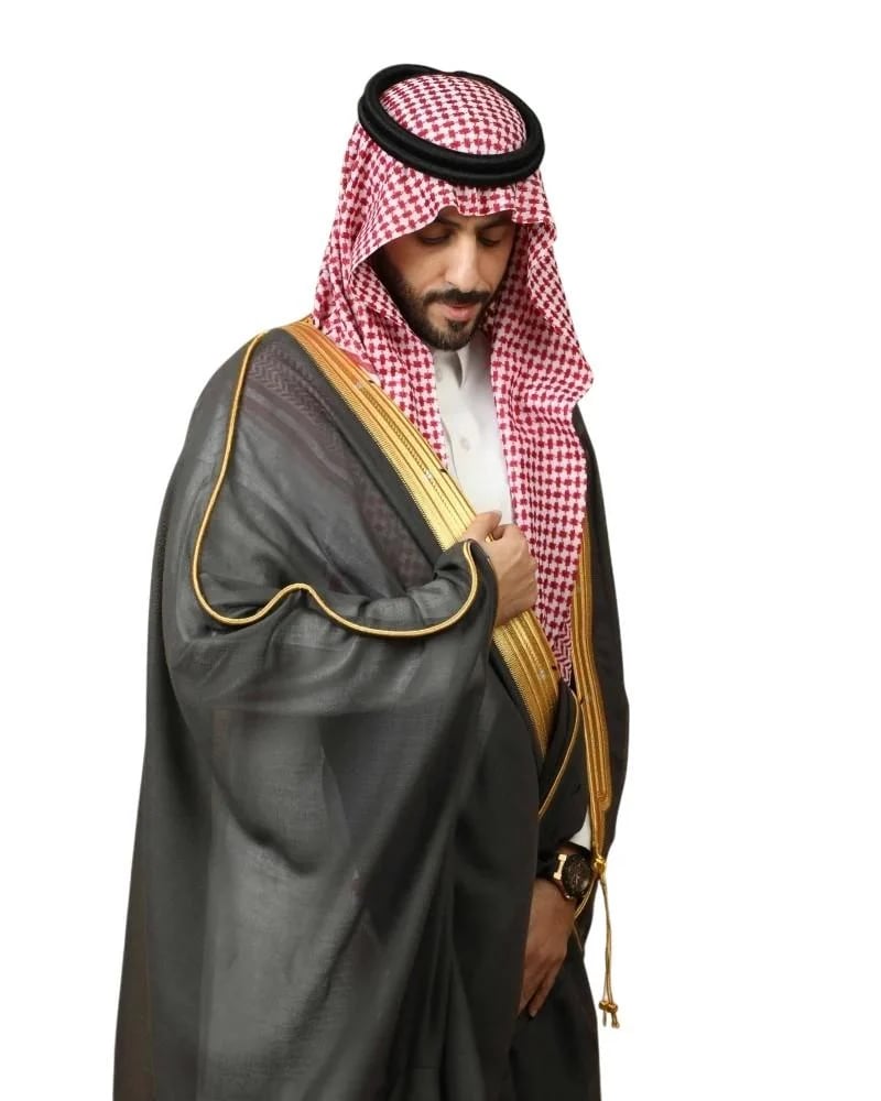 بشبشت رمادي غامق-شماغي ت رمادي غامق