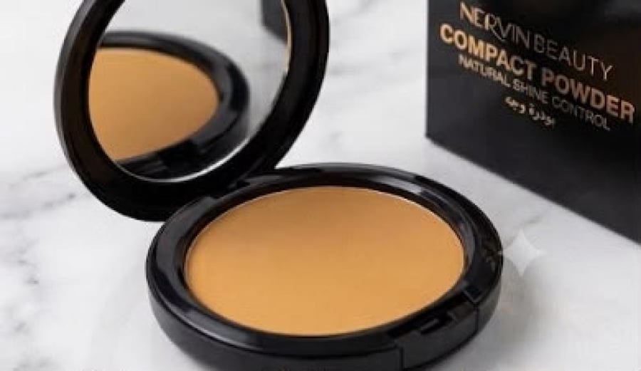 بودرة وجه مضغوطة للتحكم باللمعان الطبيعي (Compact Powder) من نيرفين بيوتي - Nervin Beauty