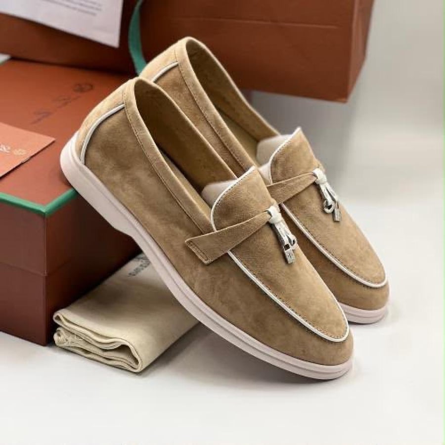 Loro Piana بني