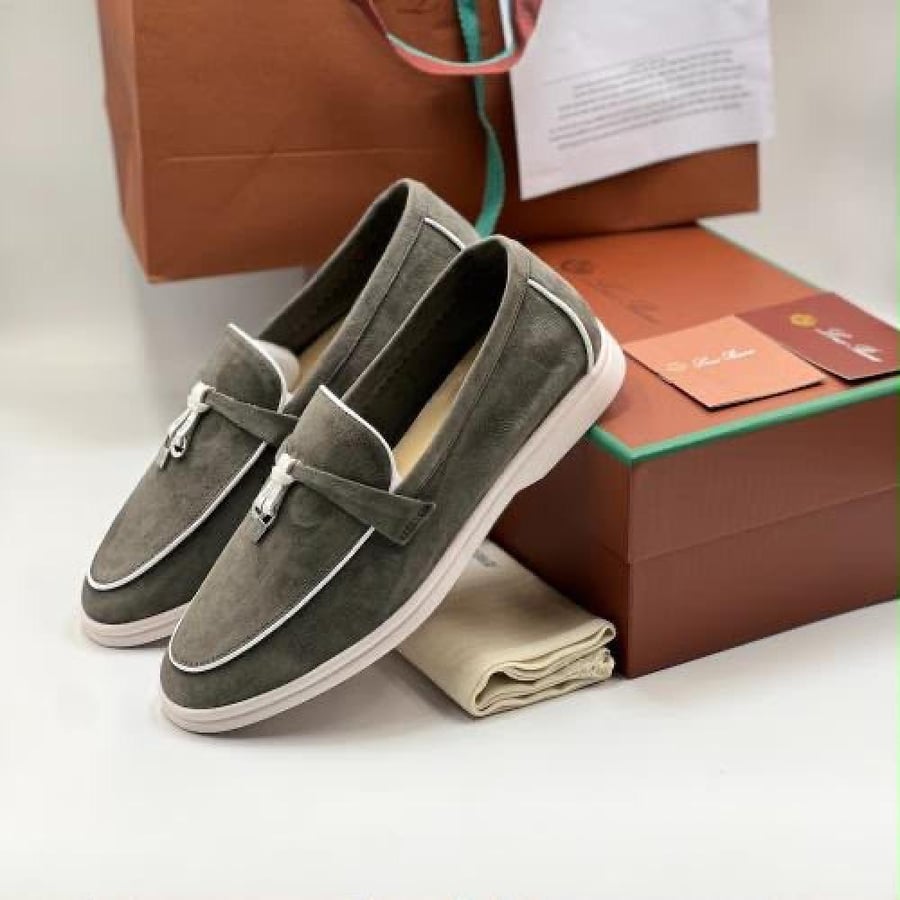 Loro Piana مخطط