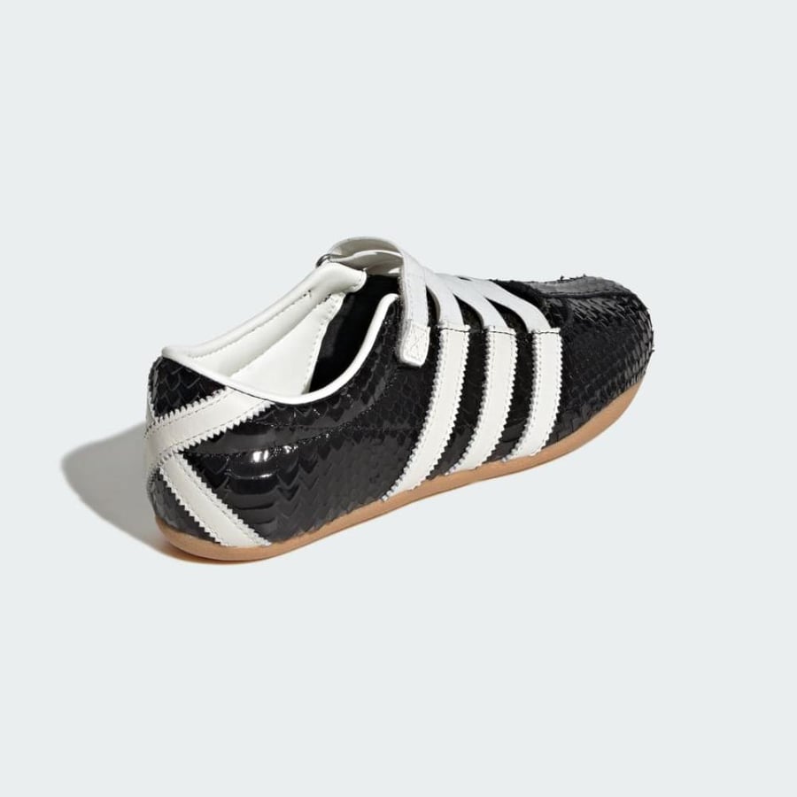 Adidas Tokyo