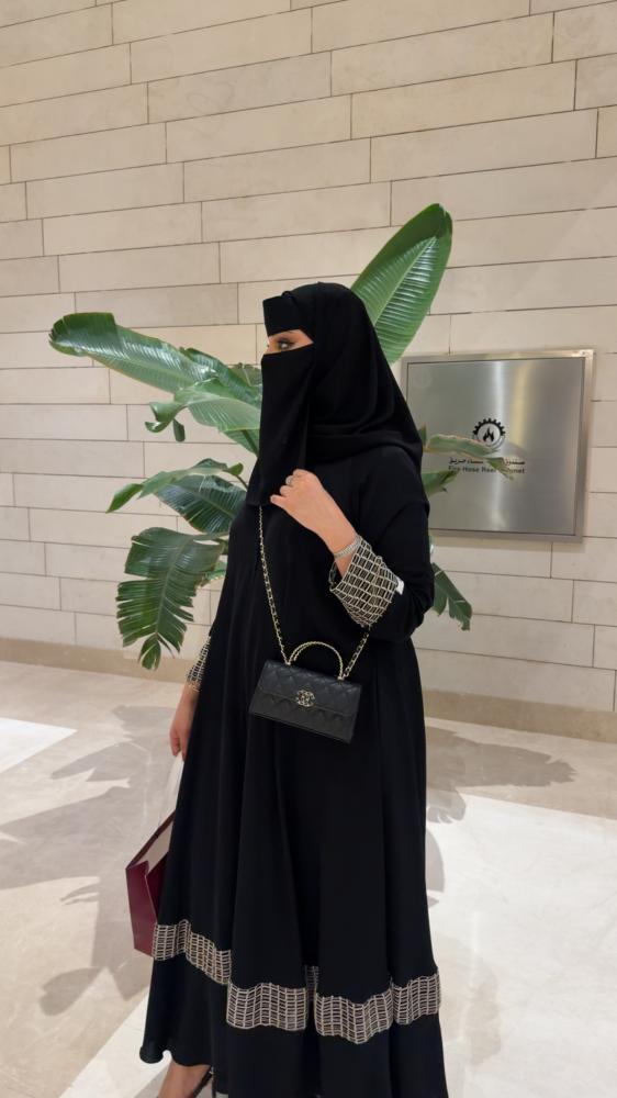 عباية اميرة
