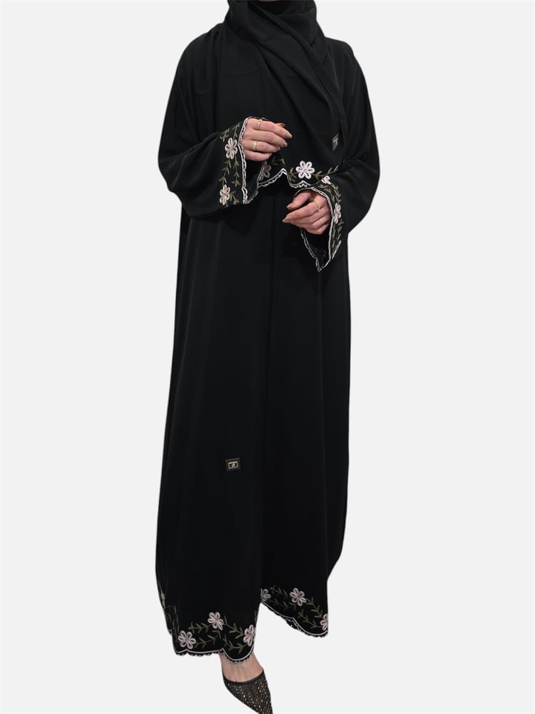 عباية ناعم آري باليدات والحاشيه تخريم ABAYA