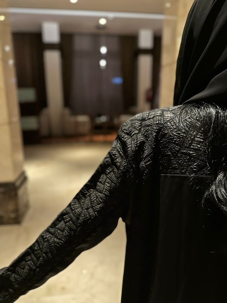 عبايـة 001
