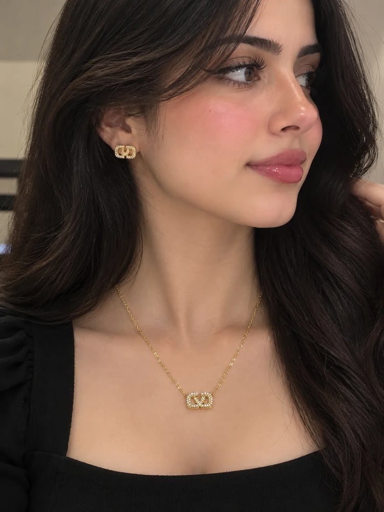 همسة فالنتينو