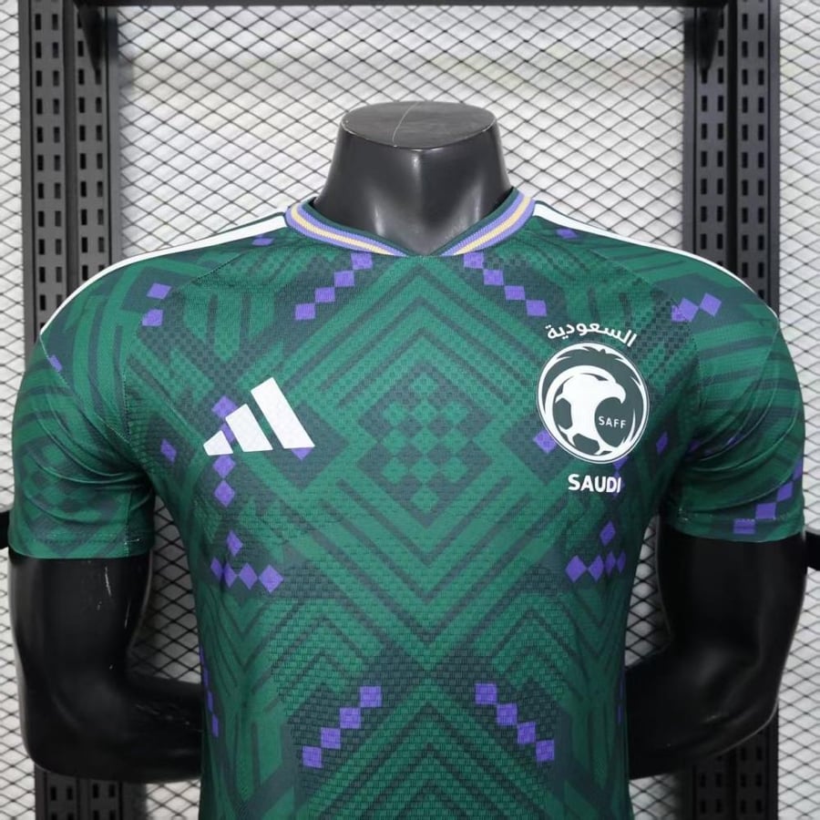 تيشيرت المنتخب السعودي لكأس العالم 2026 اللون الأخضر