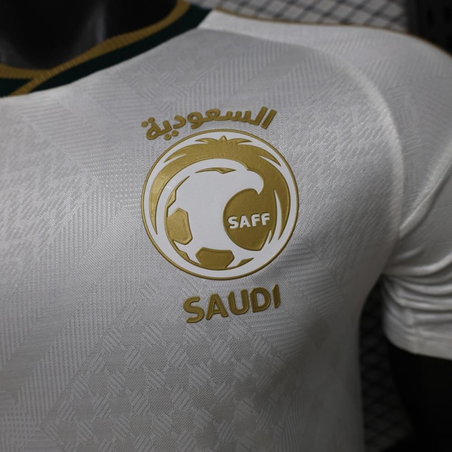 تيشيرت المنتخب السعودي لكأس العالم 2026 اللون الأبيض