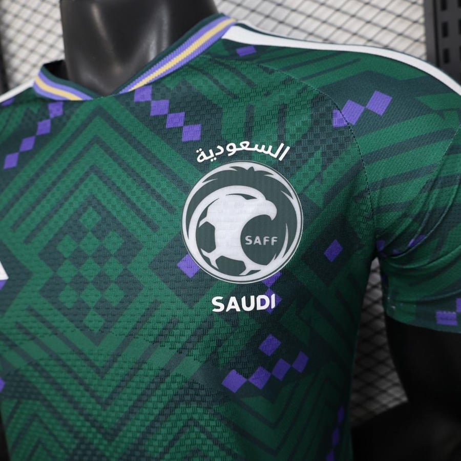 تيشيرت المنتخب السعودي لكأس العالم 2026 اللون الأخضر