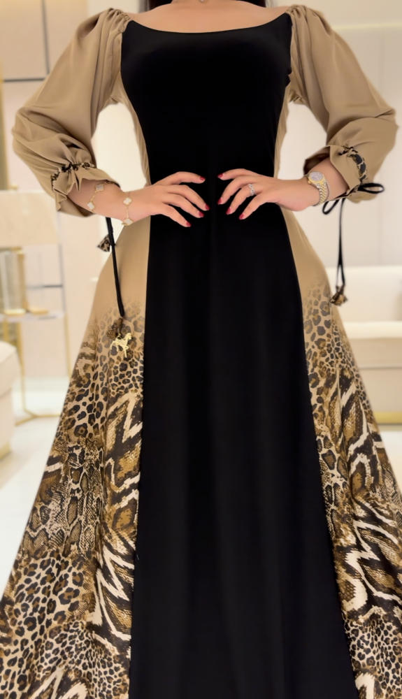 Stretch dress with silk
