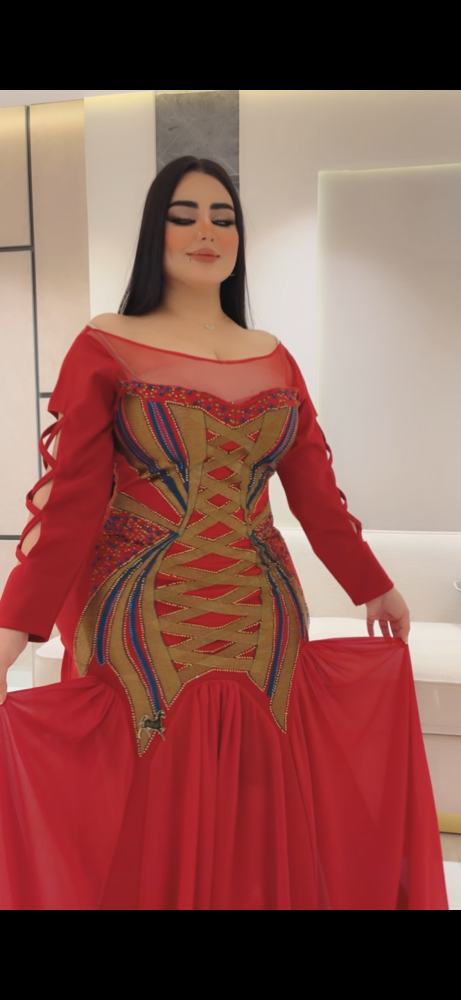 فستان سترتش كريب تطريز