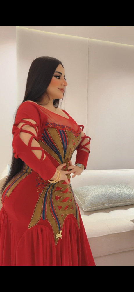 فستان سترتش كريب تطريز