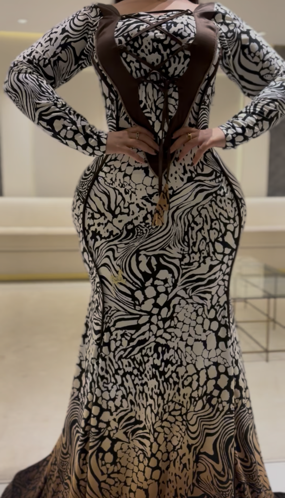 فستان سترتش