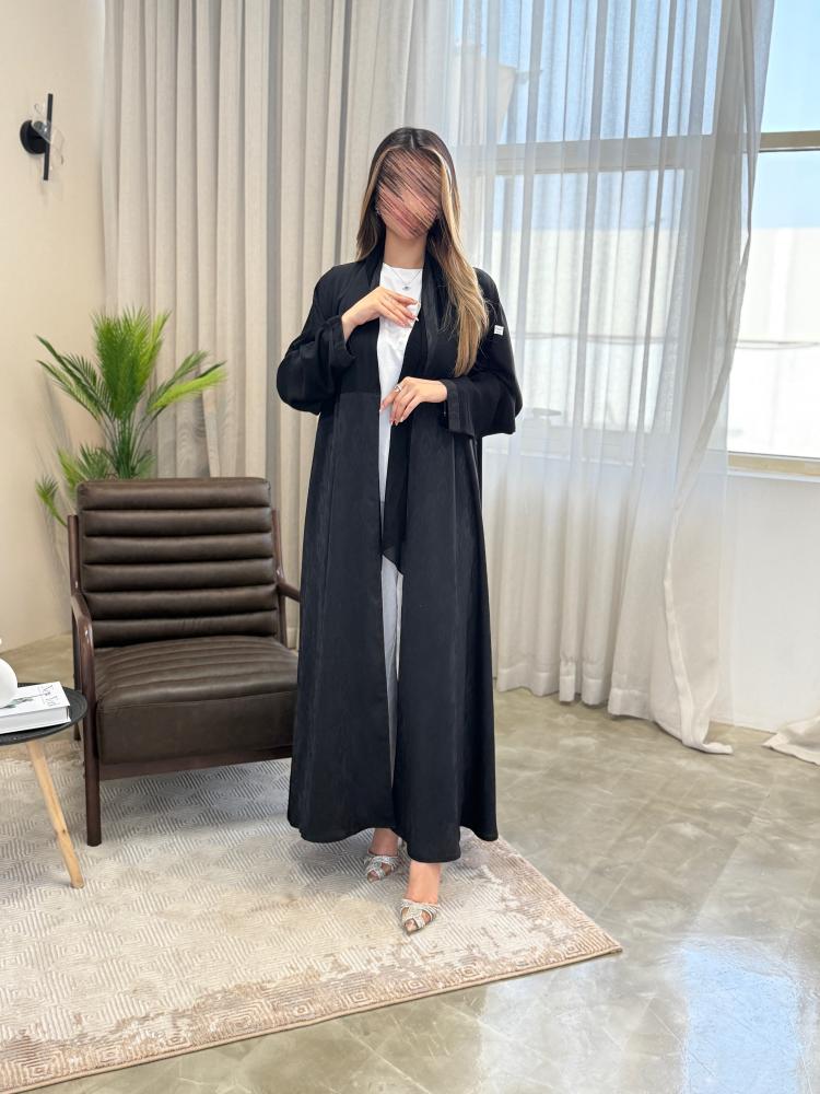بلاك بيري مع تدخيلات جاكار جورجينا