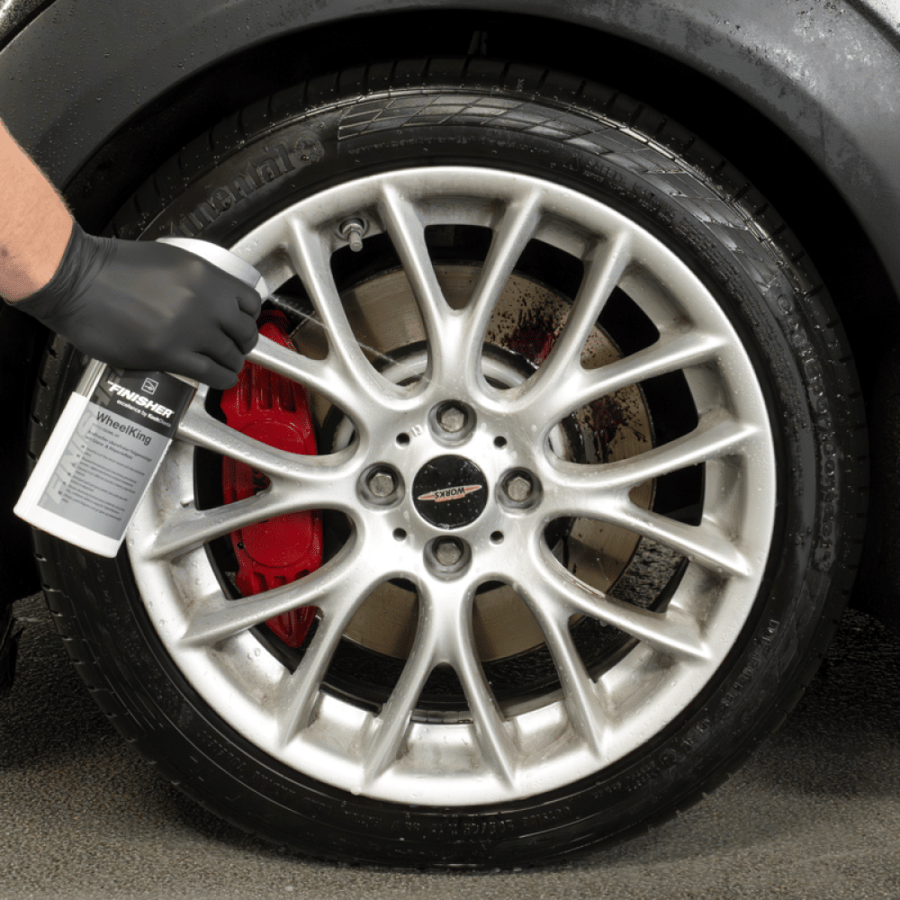 منظف جنوط وإطارات ويل كينج (WheelKing) خالي من الأحماض من كوخ كيمي Koch-Chemie - سعة 500 مل