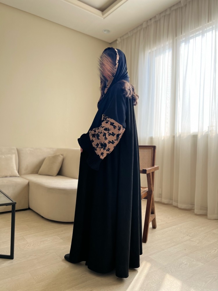 نجلاء