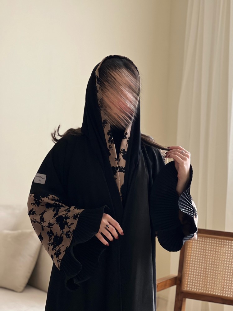 نجلاء