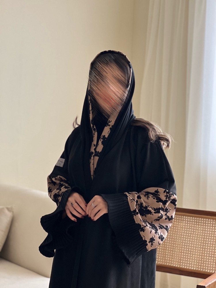 نجلاء