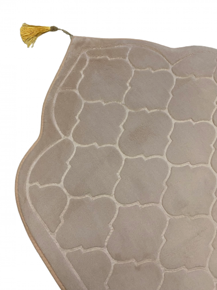 سجادة بيج