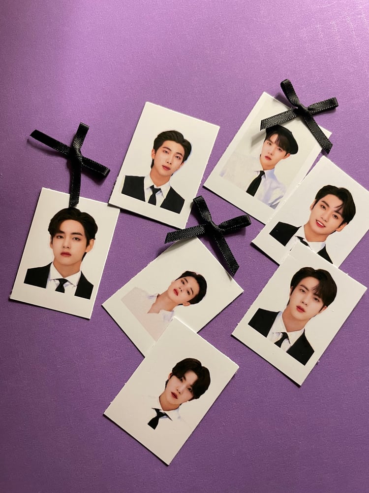 صور هوية bts