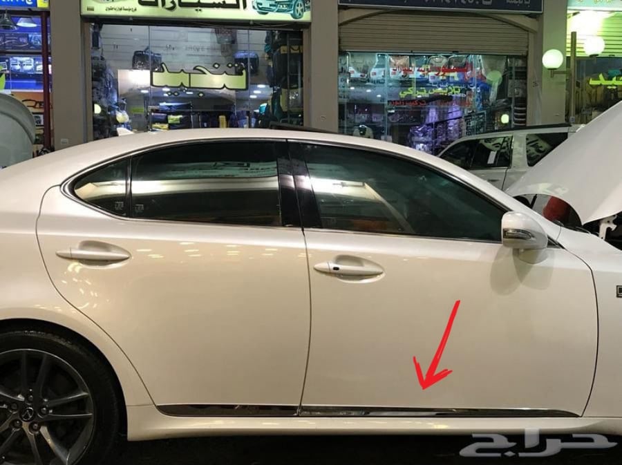 نيكل أسفل الباب لكزس is 2007-2013