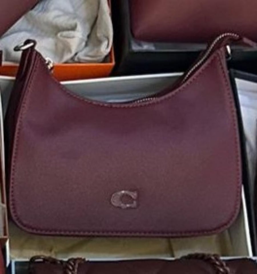 The winter color is maroon
