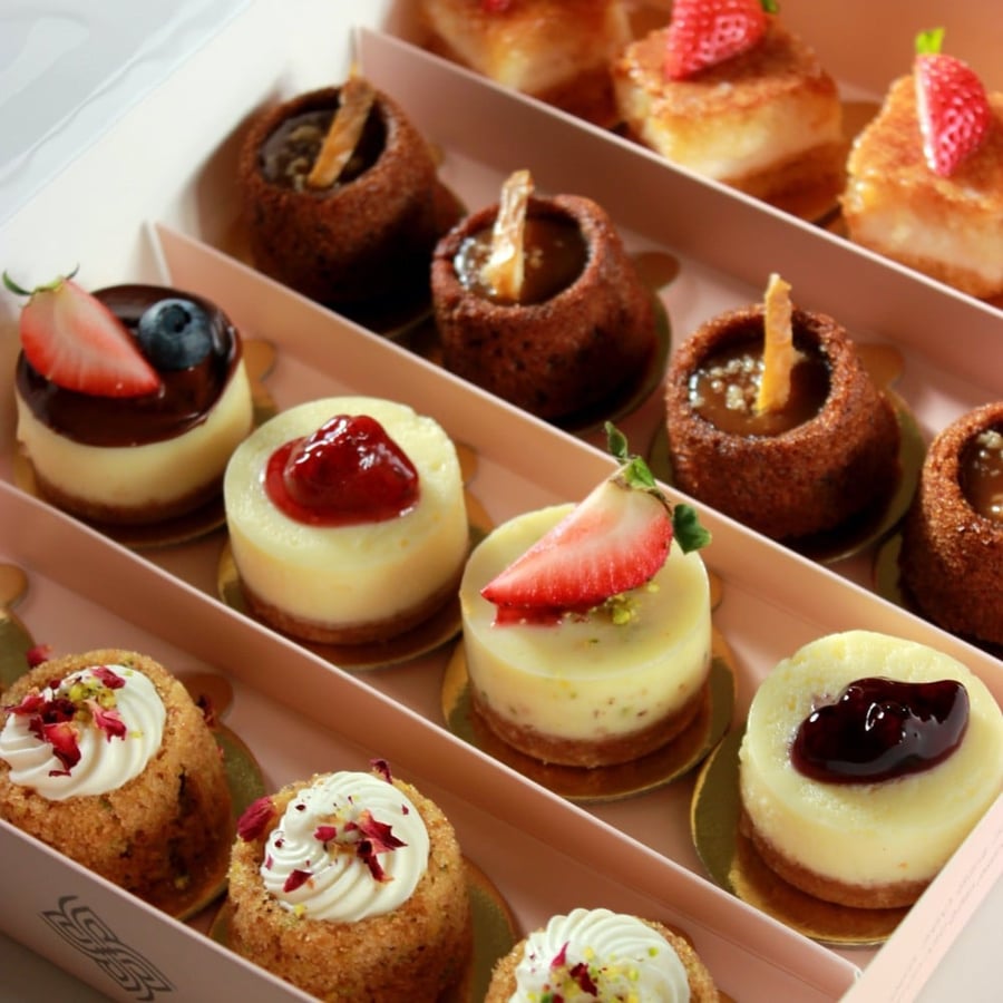 mini cheesecake