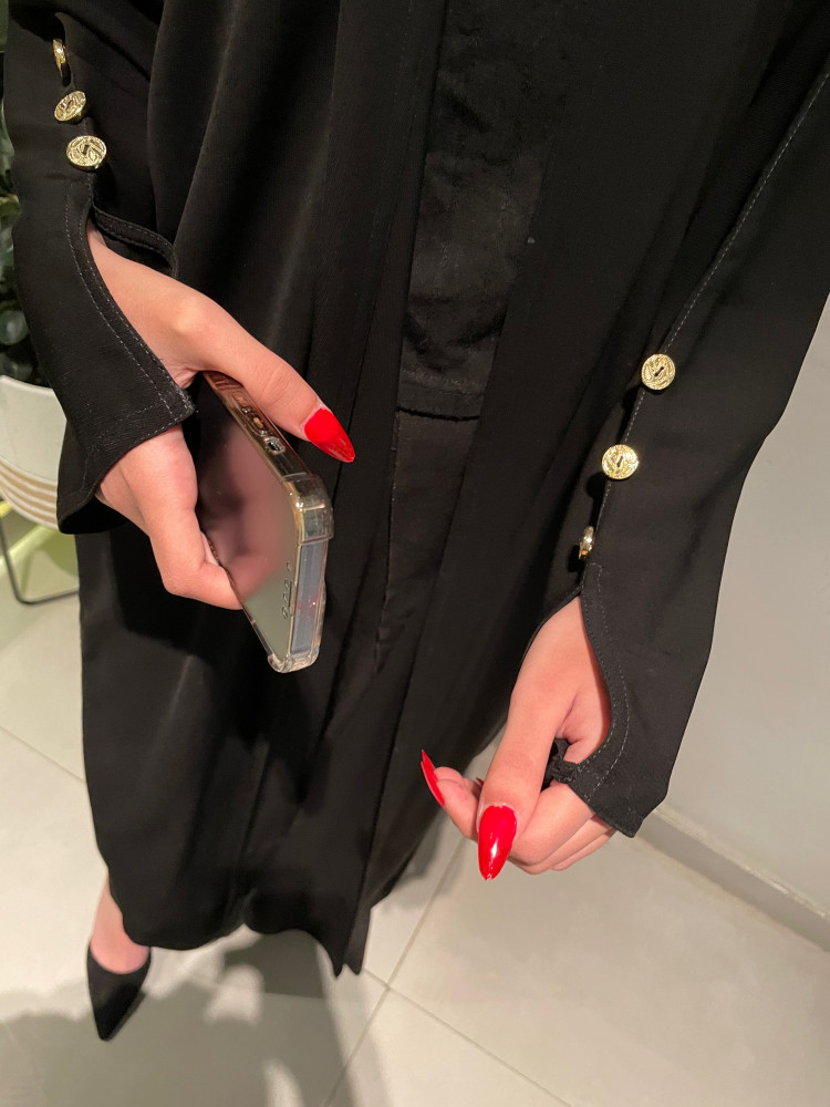 عباية/ اسود