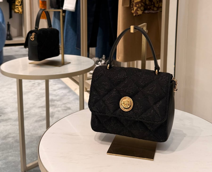 VERSACE