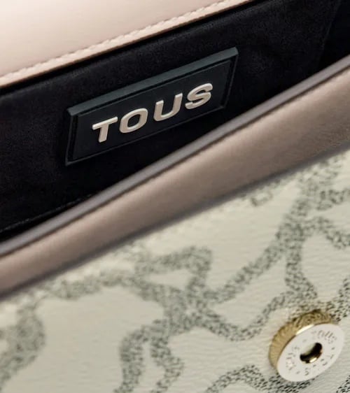 Tous