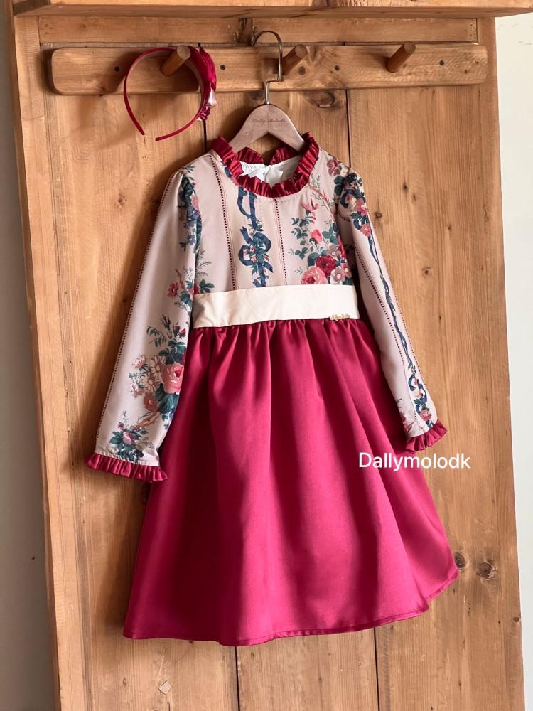 فستان 8-14 سنه