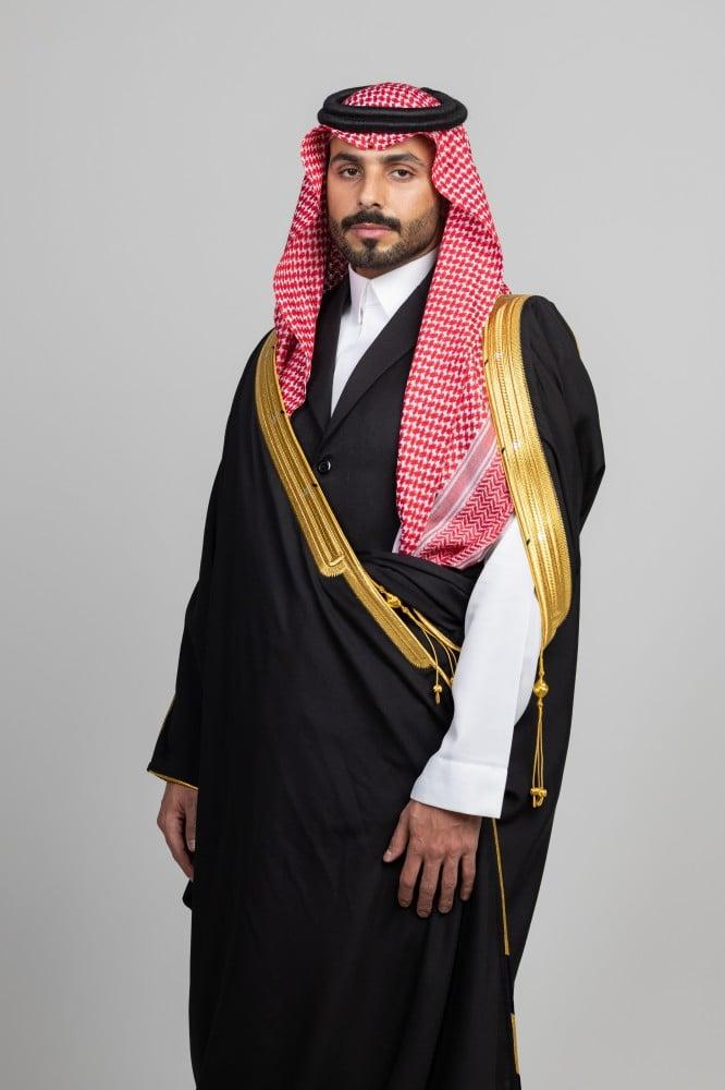 بشت اسود ملكي
