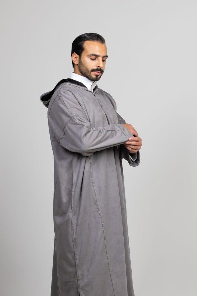 ثوب مغربي رصاصي