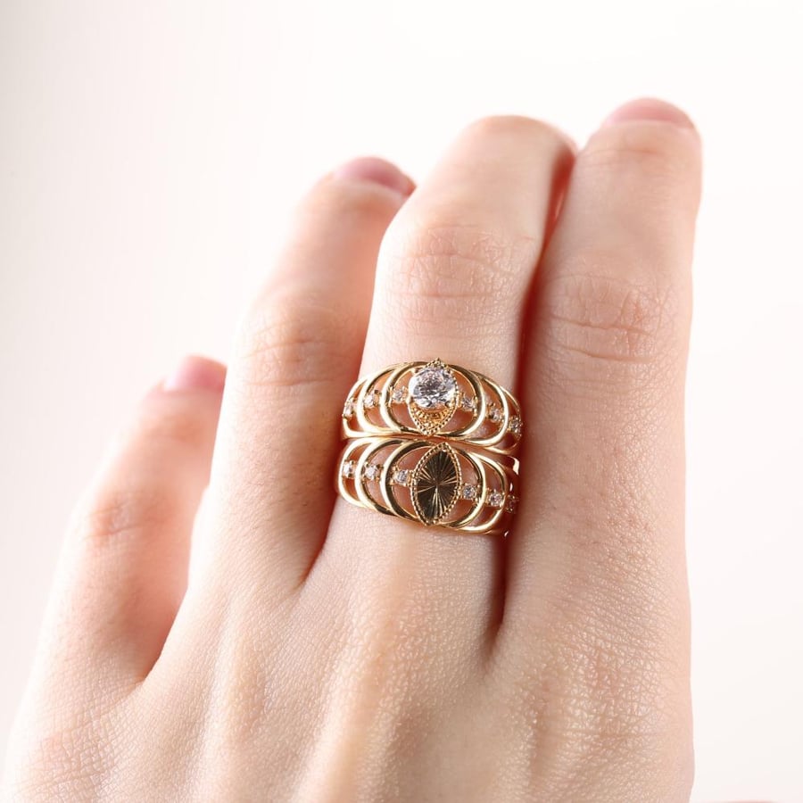 Twinz ring, 21 karat