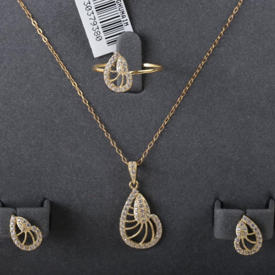 Half of a children's set, 18-karat