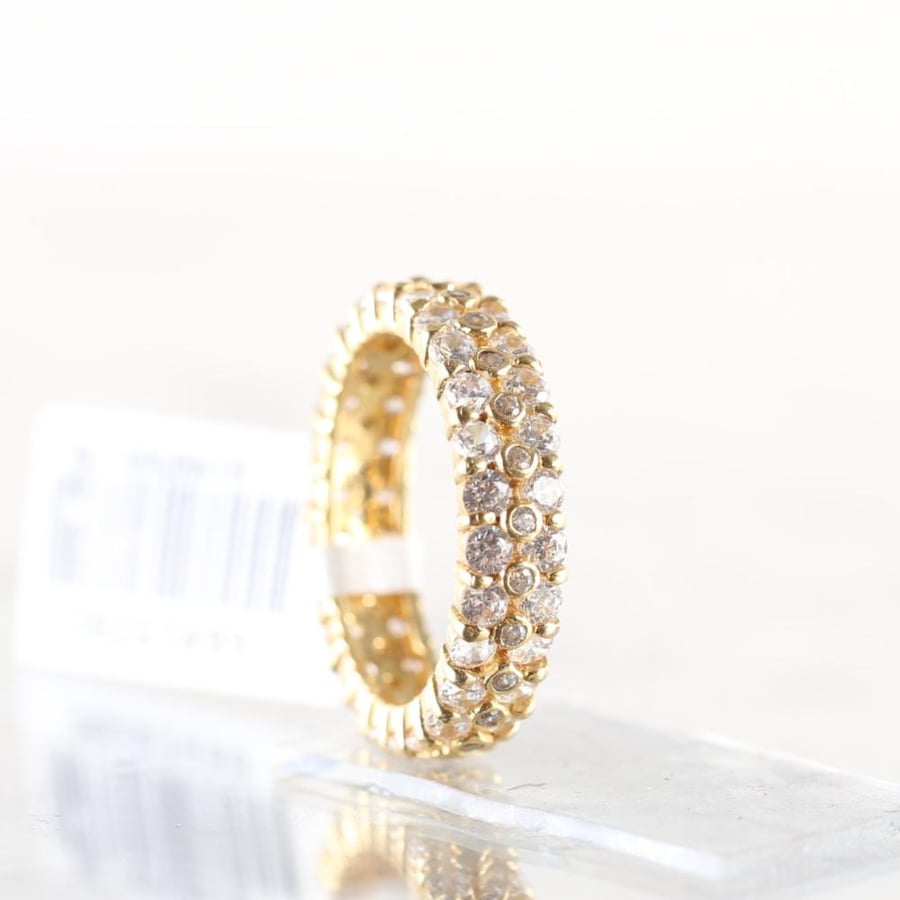 18-karat wedding ring