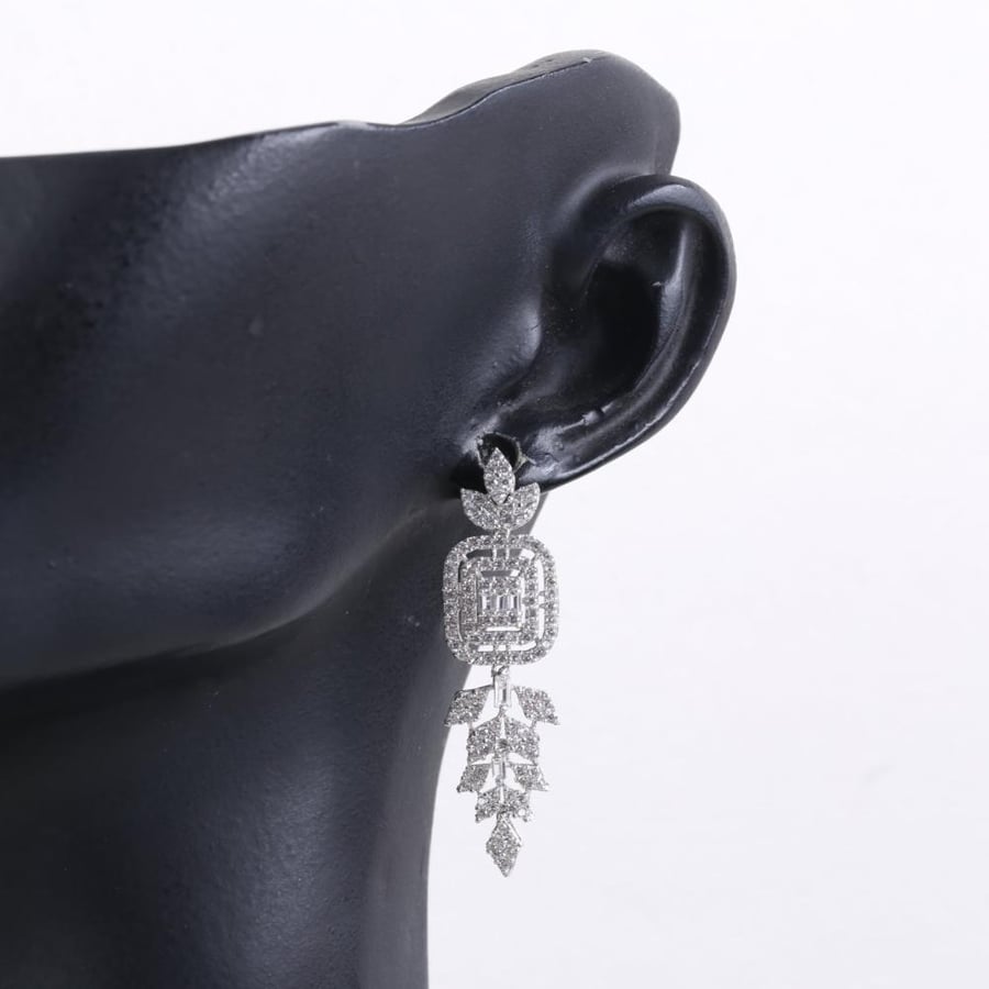 حلق عيار 18