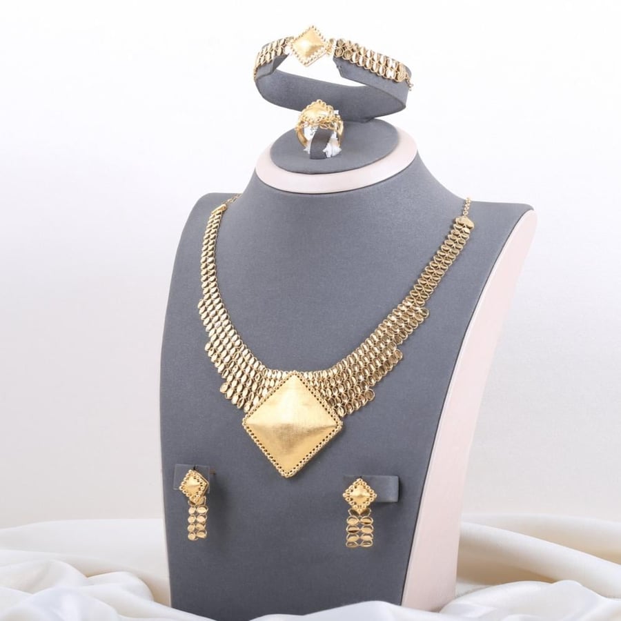 طقم عيار 21