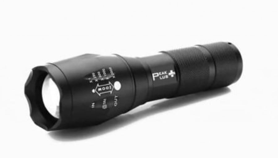 توتال كشاف بليد - بطارية حجر 1.5V 3xAAA