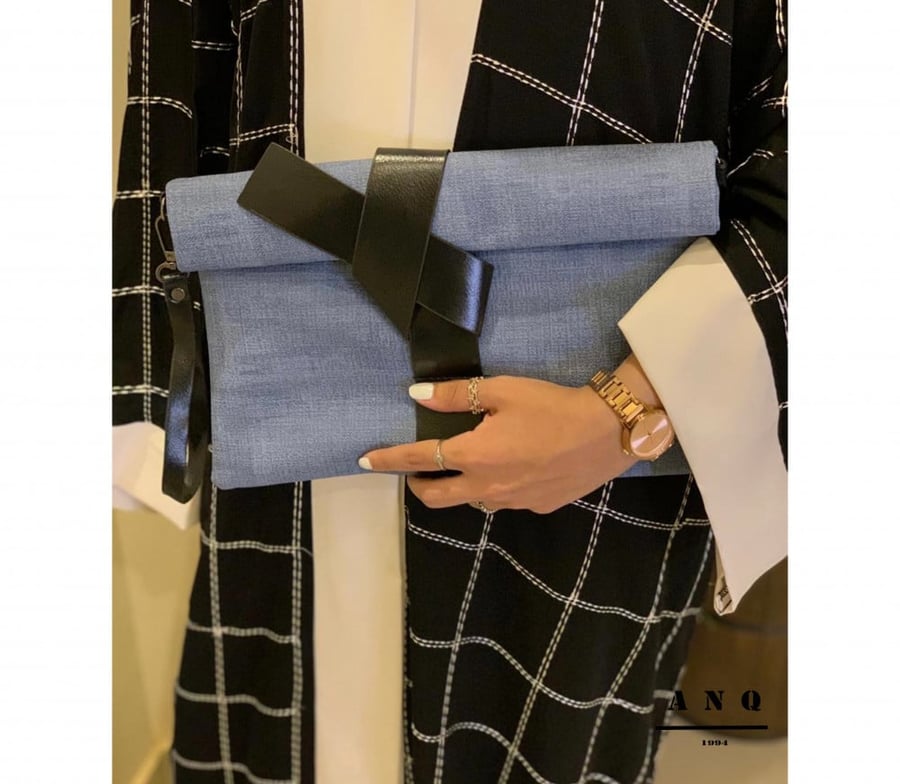 pouch