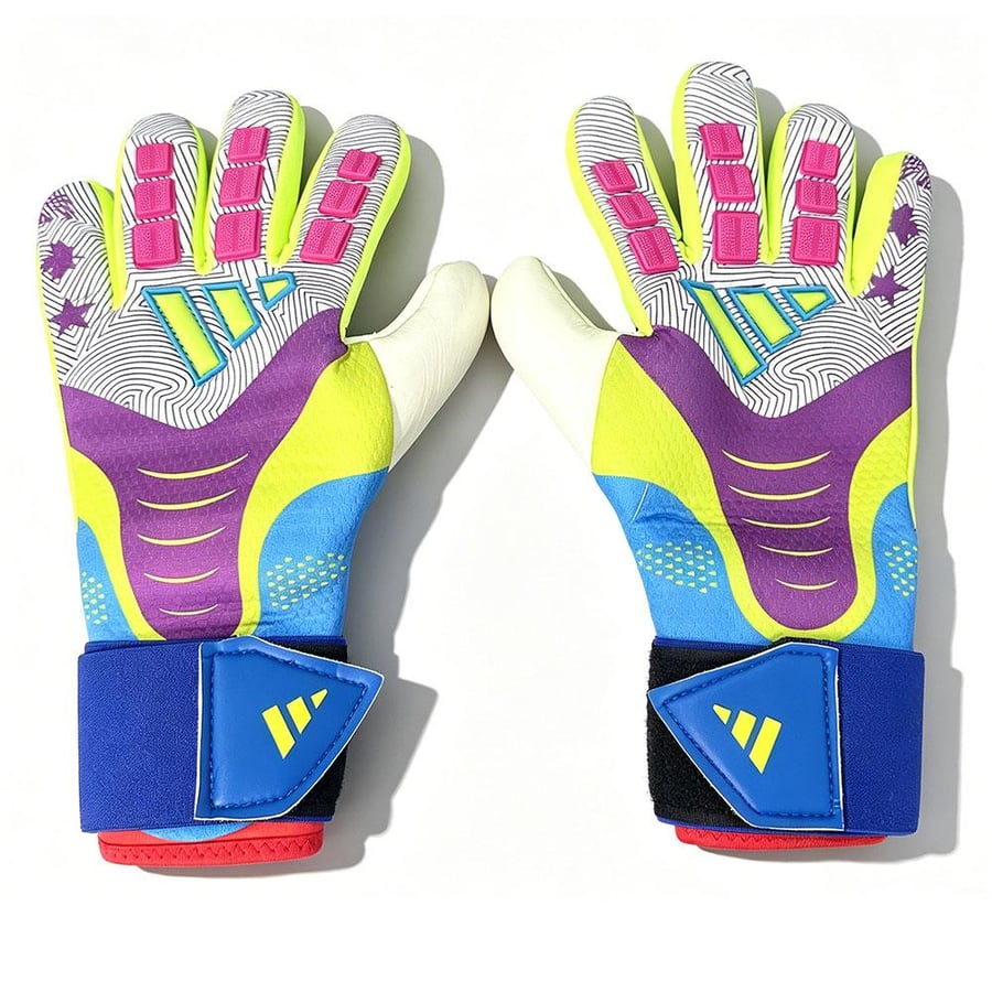 قفازات Adidas x Predator