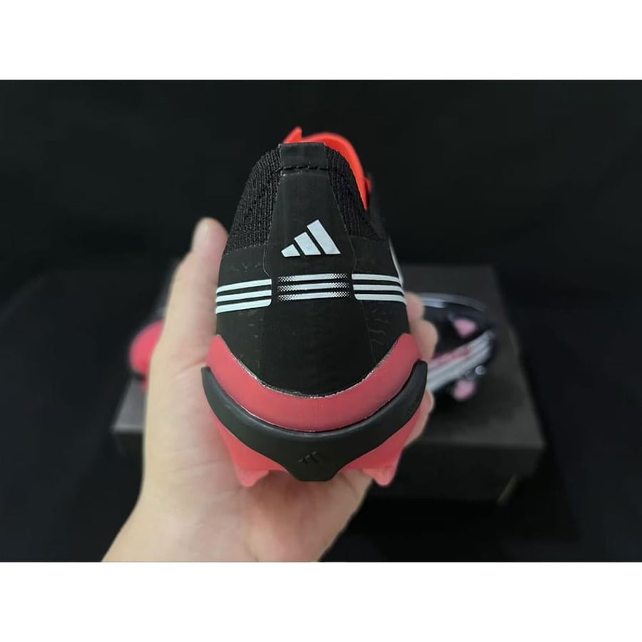 شوز أديداس بريداتور – Adidas Predator Football Boots